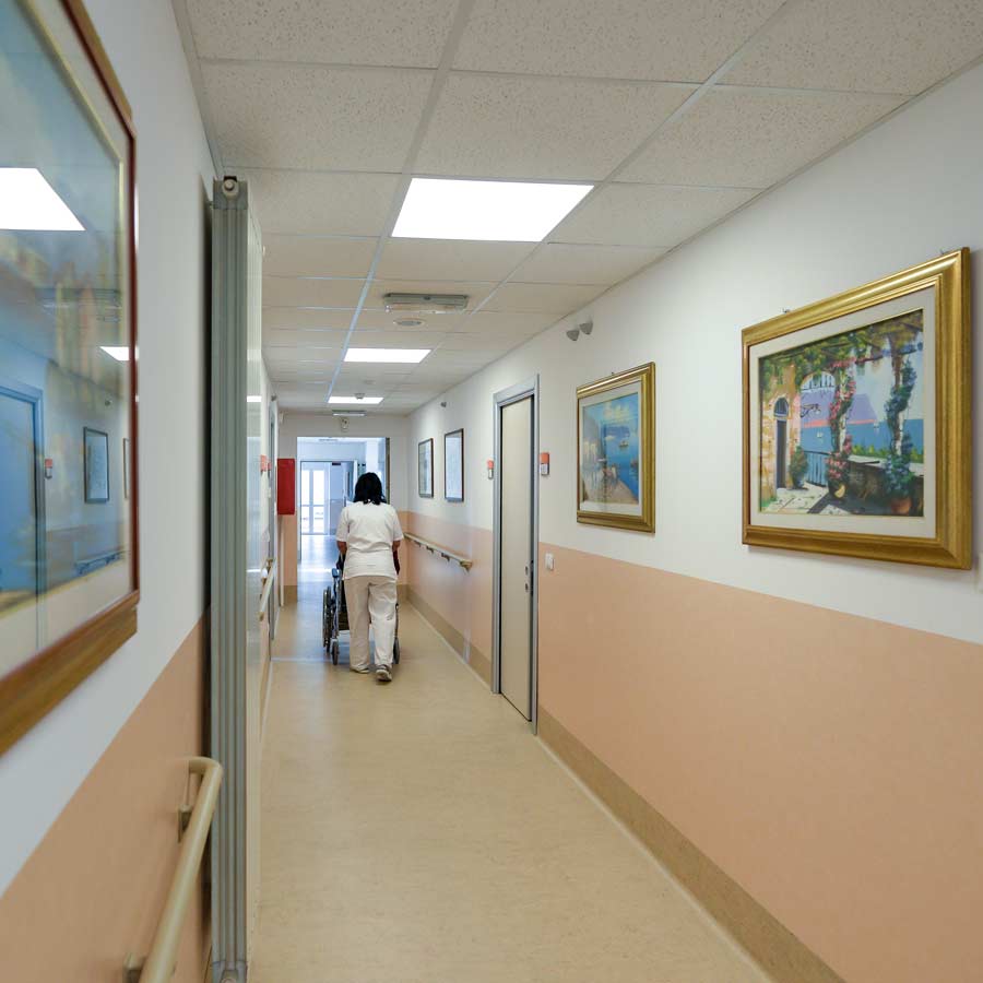 Residenza per anziani RSA a Carmagnola vicino a Torino Residenza per anziani RSA a Carmagnola vicino a Torino